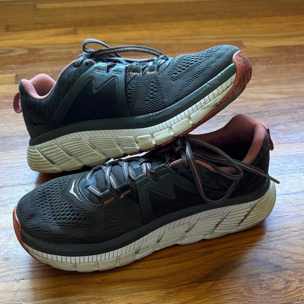 Hoka Gaviota 2 Gray and Pink Shoes